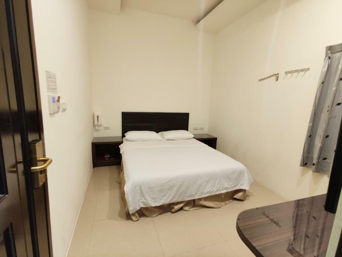 Feng Homestay Zhongpu Экстерьер фото